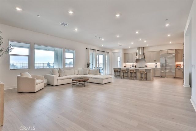 1112 W Empress, Glendora, CA 91741