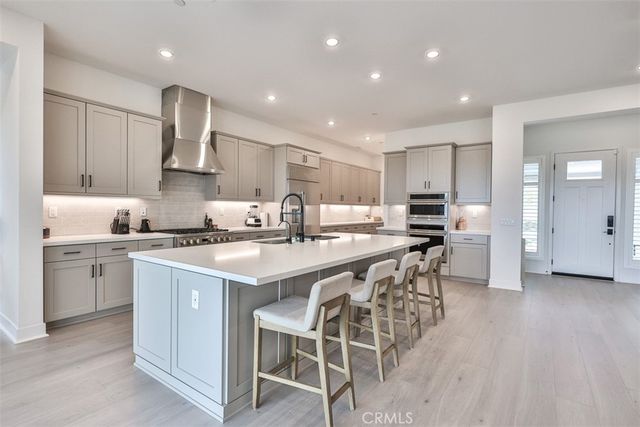 1112 W Empress, Glendora, CA 91741