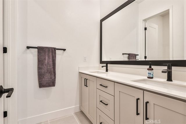 1112 W Empress, Glendora, CA 91741