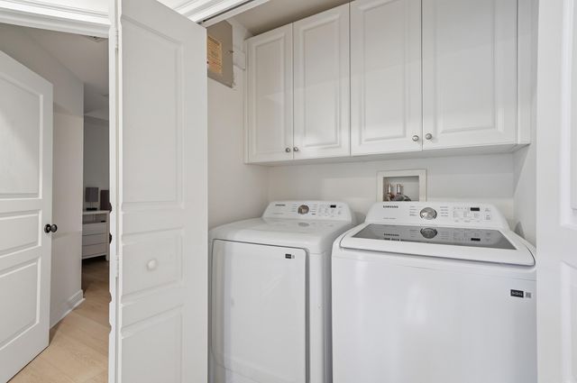 1050 E Heritage Club Circle, Delray Beach, FL 33483