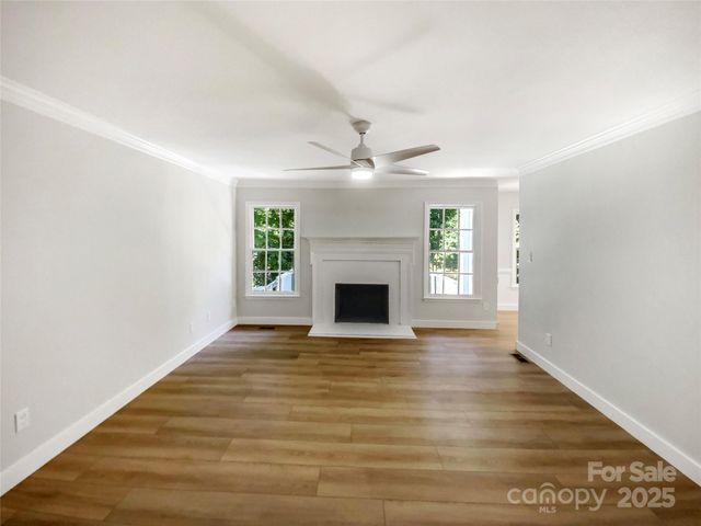 9643 Whitewood Trail, Charlotte, NC 28269