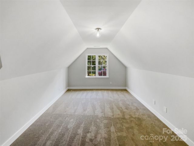 9643 Whitewood Trail, Charlotte, NC 28269