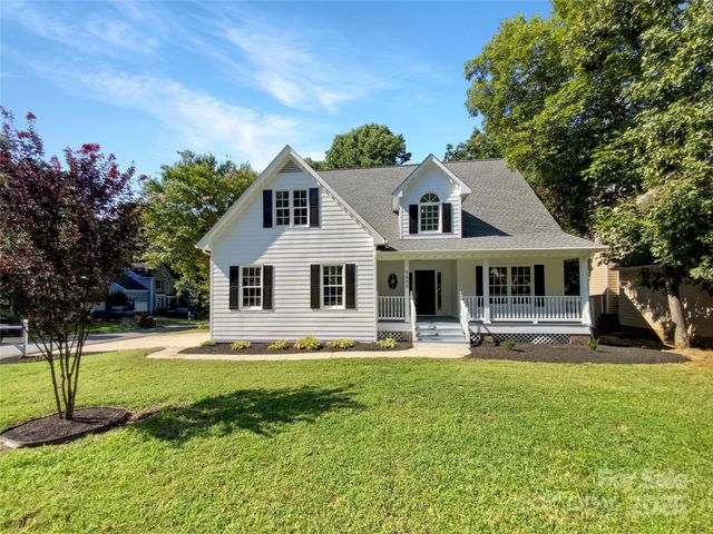 9643 Whitewood Trail, Charlotte, NC 28269