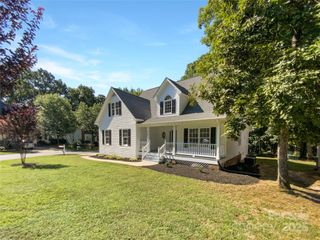 9643 Whitewood Trail, Charlotte, NC 28269