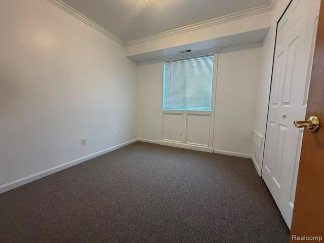 43284 Mound Road, Sterling Heights, MI 48314