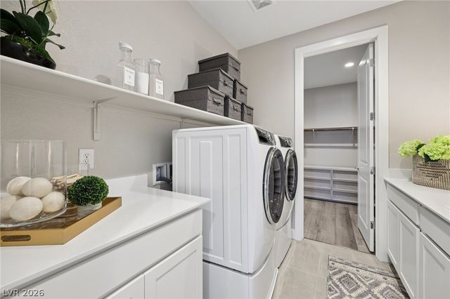 8984 Rolling Pietra Street, Las Vegas, NV 89166