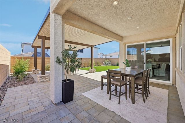 8984 Rolling Pietra Street, Las Vegas, NV 89166