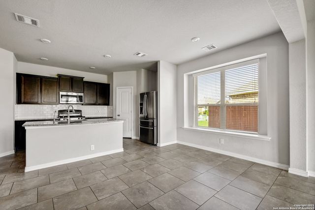 7820 Belmont Valley, San Antonio, TX 78253