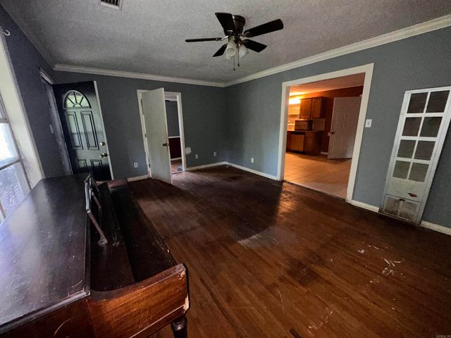 6311 Park Road, Alexander, AR 72002