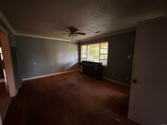 6311 Park Road, Alexander, AR 72002
