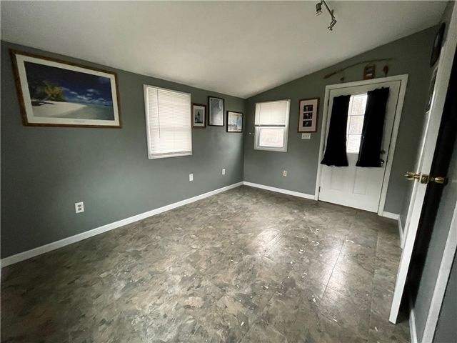 1842 East Lake Road, Spafford, NY 13152