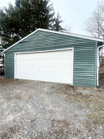 1842 East Lake Road, Spafford, NY 13152