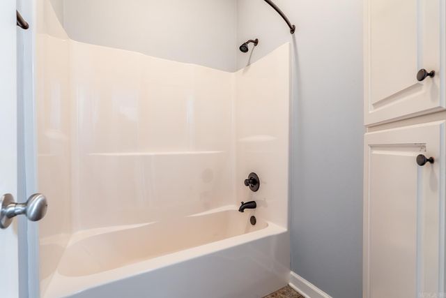 113 Summit Dr, Maumelle, AR 72113