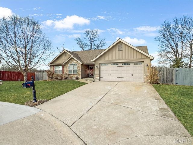 215 Hunters Chase Street, Unincorporated, MO 63389