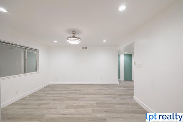 6920 Maita Cir, Sacramento, CA 95820