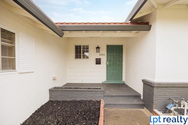 6920 Maita Cir, Sacramento, CA 95820