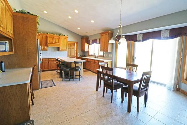 W1652 COUNTY RD J, De Pere, WI 54115
