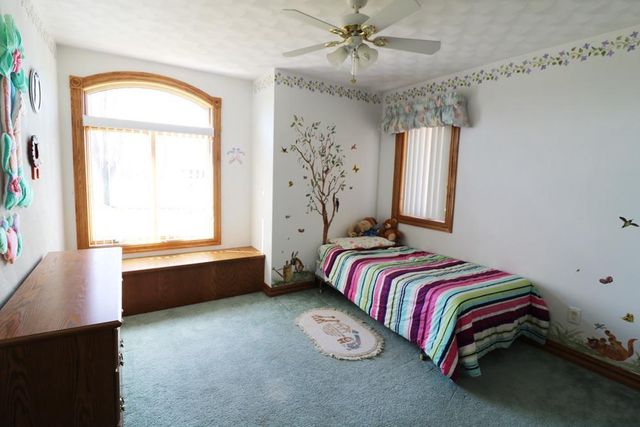W1652 COUNTY RD J, De Pere, WI 54115