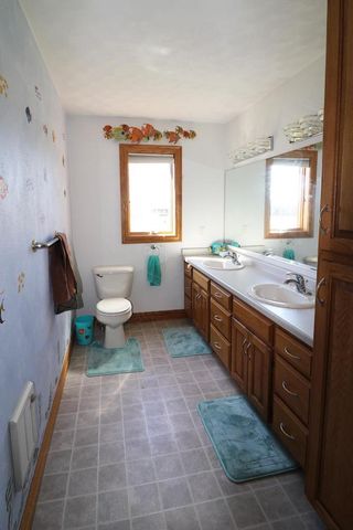 W1652 COUNTY RD J, De Pere, WI 54115