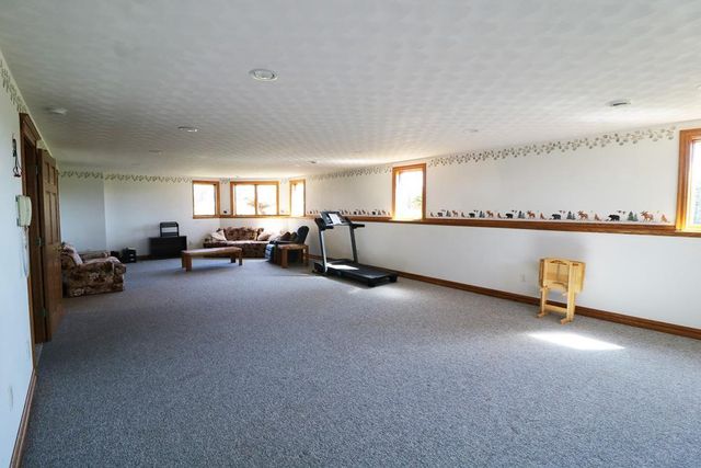 W1652 COUNTY RD J, De Pere, WI 54115