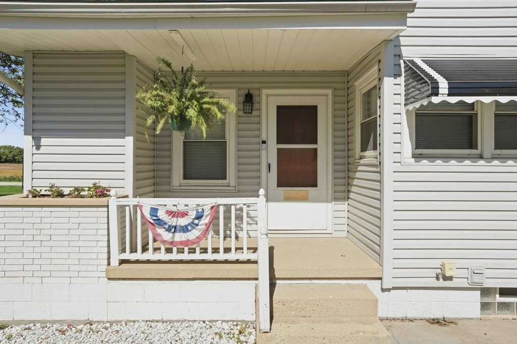 741 Elliott Street, Beecher, IL 60401 — photo 2