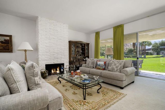 2515 E Jacaranda Road, Palm Springs, CA 92264