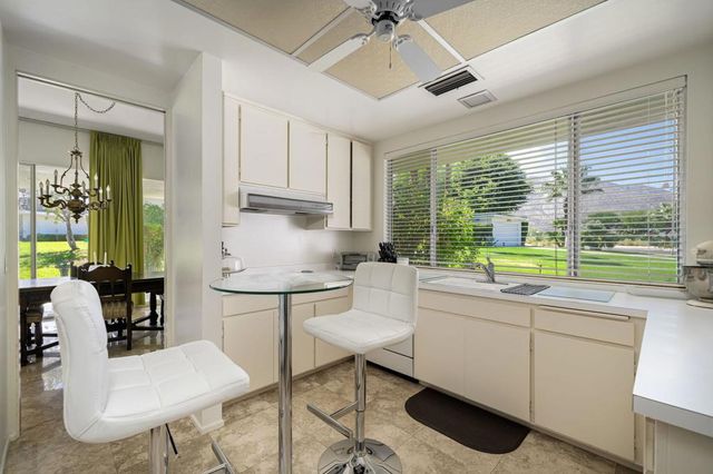 2515 E Jacaranda Road, Palm Springs, CA 92264