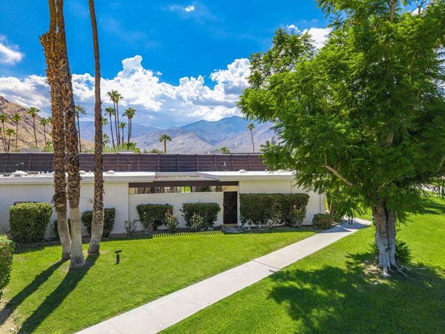 2515 E Jacaranda Road, Palm Springs, CA 92264