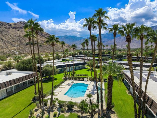 2515 E Jacaranda Road, Palm Springs, CA 92264
