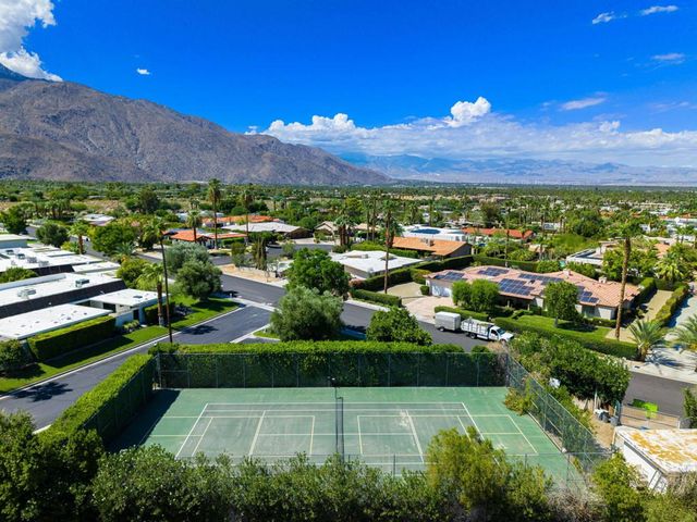 2515 E Jacaranda Road, Palm Springs, CA 92264