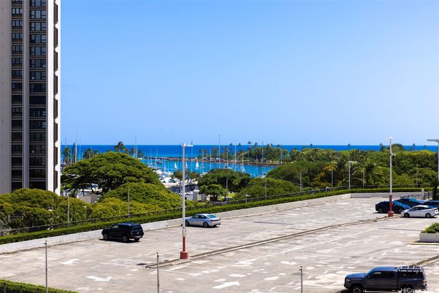 410 Atkinson Drive 655, Honolulu, HI 96814