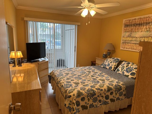 680 Saxony O, Delray Beach, FL 33446