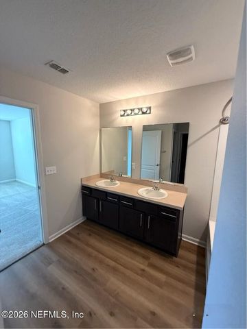 15620 SADDLED CHARGER Drive, Jacksonville, FL 32234