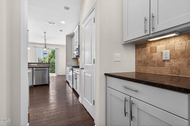 817 Wickham Ridge Road, Apex, NC 27539