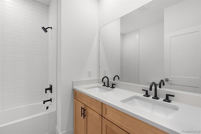 412 S Center Street, Northville, MI 48167