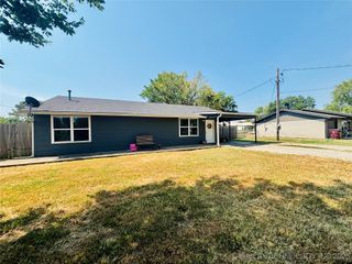 1665 Buck Drive, Eufaula, OK 74432