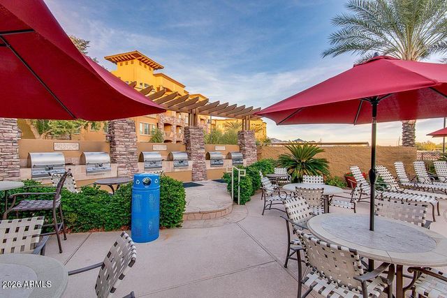 5450 E DEER VALLEY Drive 1209, Phoenix, AZ 85054