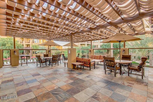 5450 E DEER VALLEY Drive 1209, Phoenix, AZ 85054