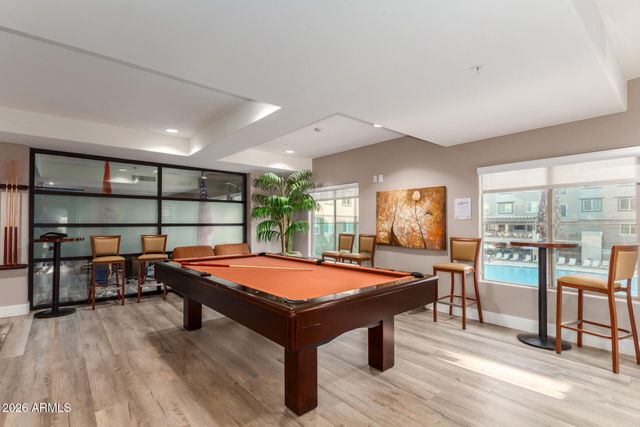 5450 E DEER VALLEY Drive 1209, Phoenix, AZ 85054