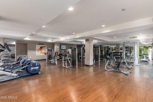 5450 E DEER VALLEY Drive 1209, Phoenix, AZ 85054