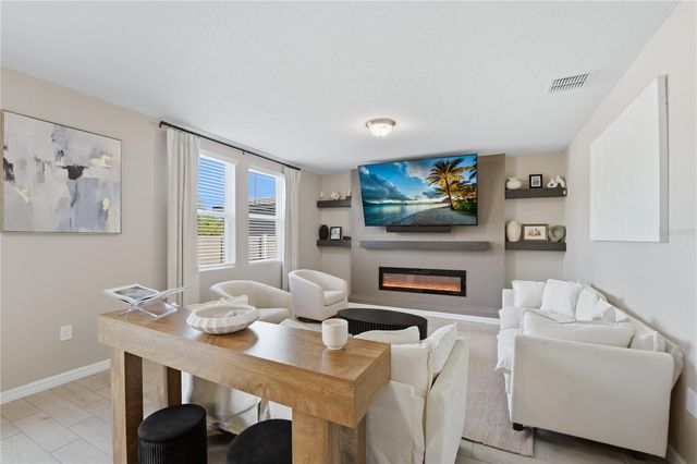 2424 WHITETAIL, Davenport, FL 33837