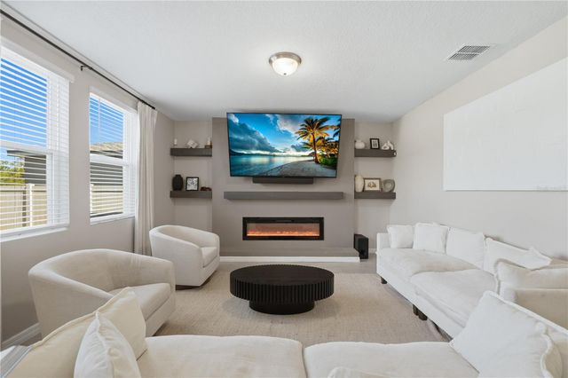 2424 WHITETAIL, Davenport, FL 33837