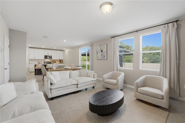 2424 WHITETAIL, Davenport, FL 33837