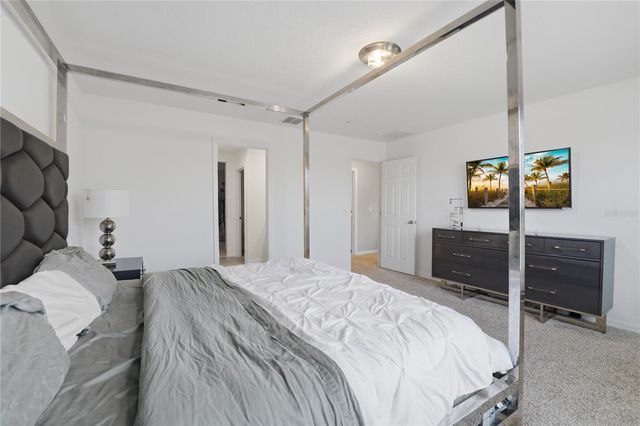 2424 WHITETAIL, Davenport, FL 33837