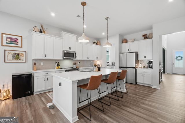 101 Kingsley Way SE, Acworth, GA 30102