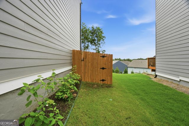 101 Kingsley Way SE, Acworth, GA 30102