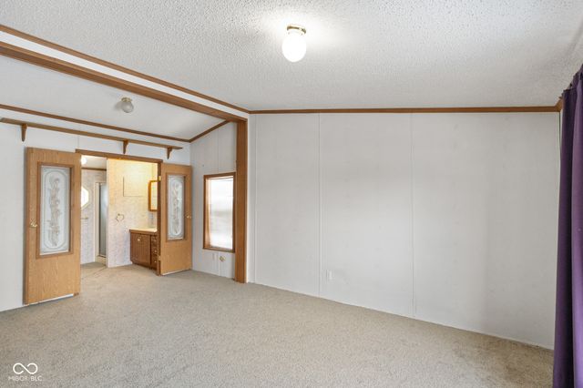 4697 W Ridge Drive, Columbus, IN 47203