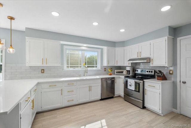 38 Somerset Drive, Patterson, NY 12563