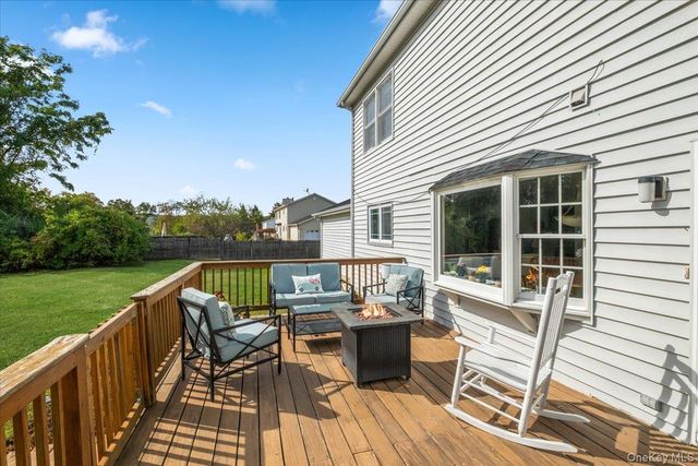 38 Somerset Drive, Patterson, NY 12563