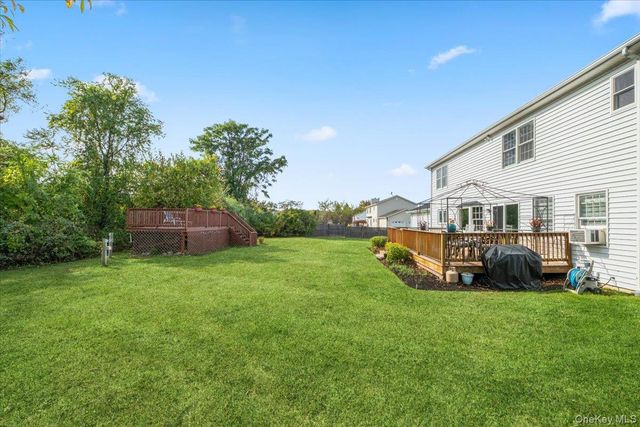 38 Somerset Drive, Patterson, NY 12563